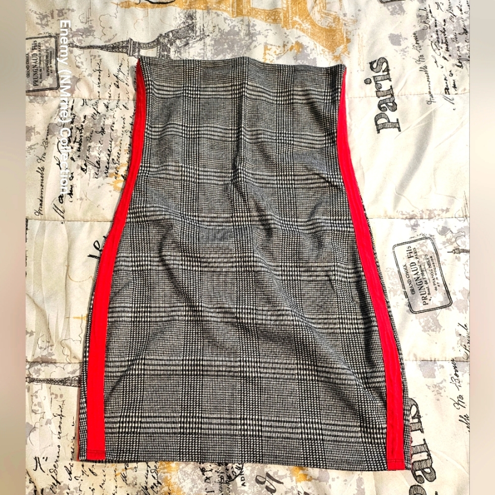 Elegant Gray and Red Dress